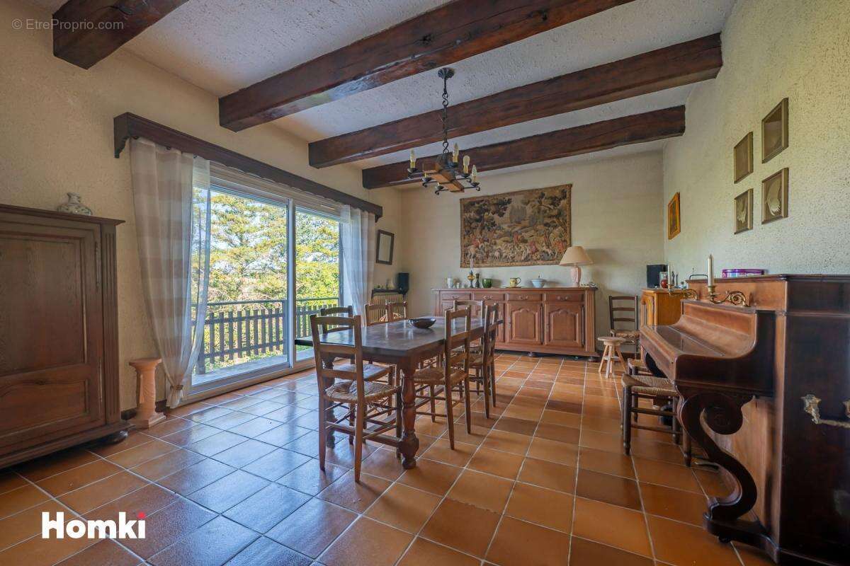 Maison/Villa T8 de 340 m² à Chuzelles 38200 - photo 5