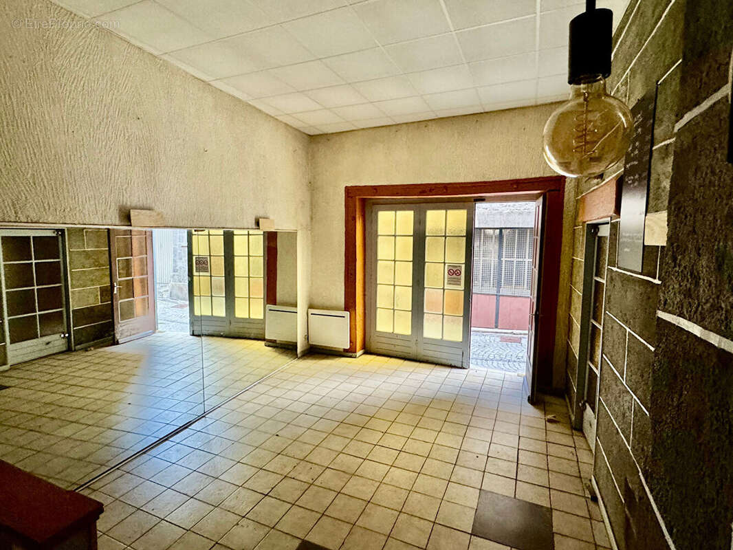 Commerce à CLERMONT-FERRAND