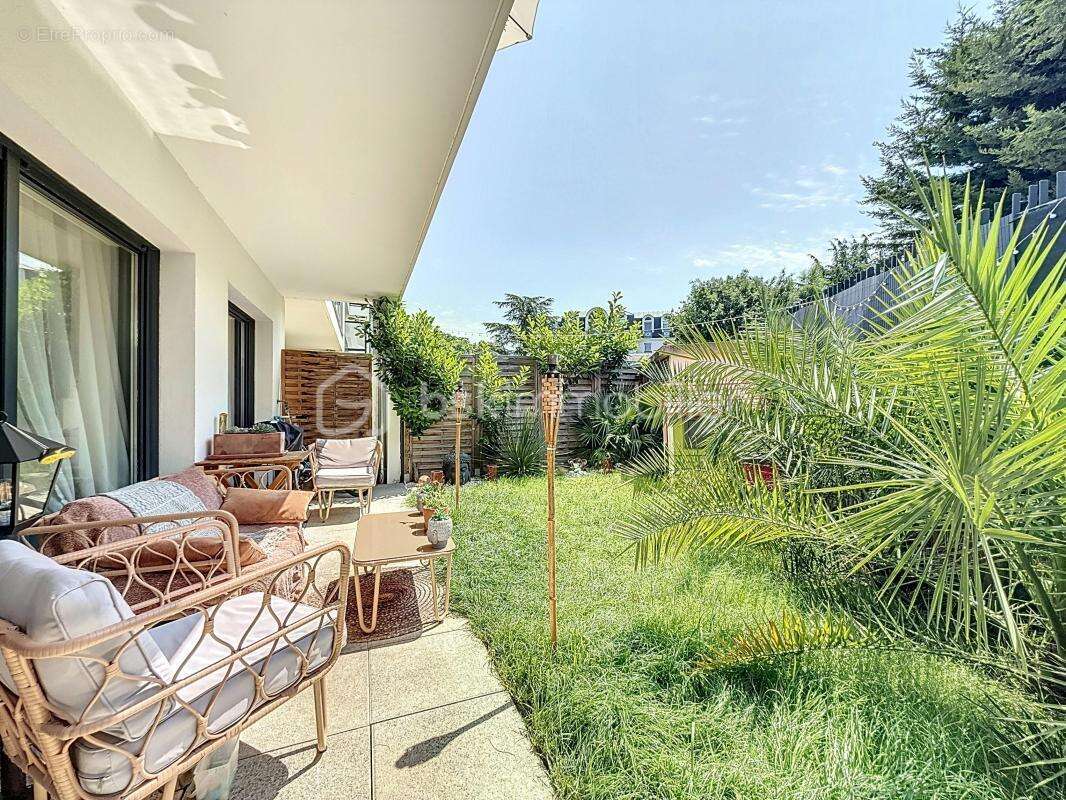 Appartement à CHATILLON