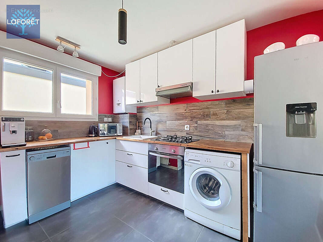 Appartement à CHARLY