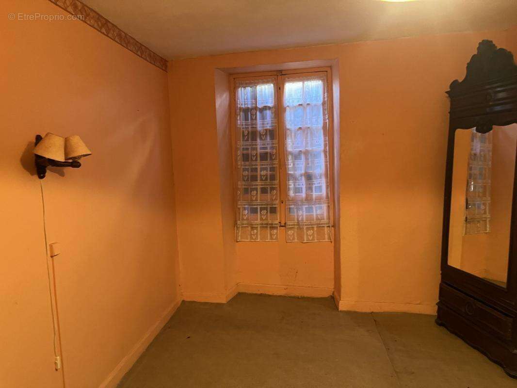 Appartement à BEAULIEU-SUR-DORDOGNE