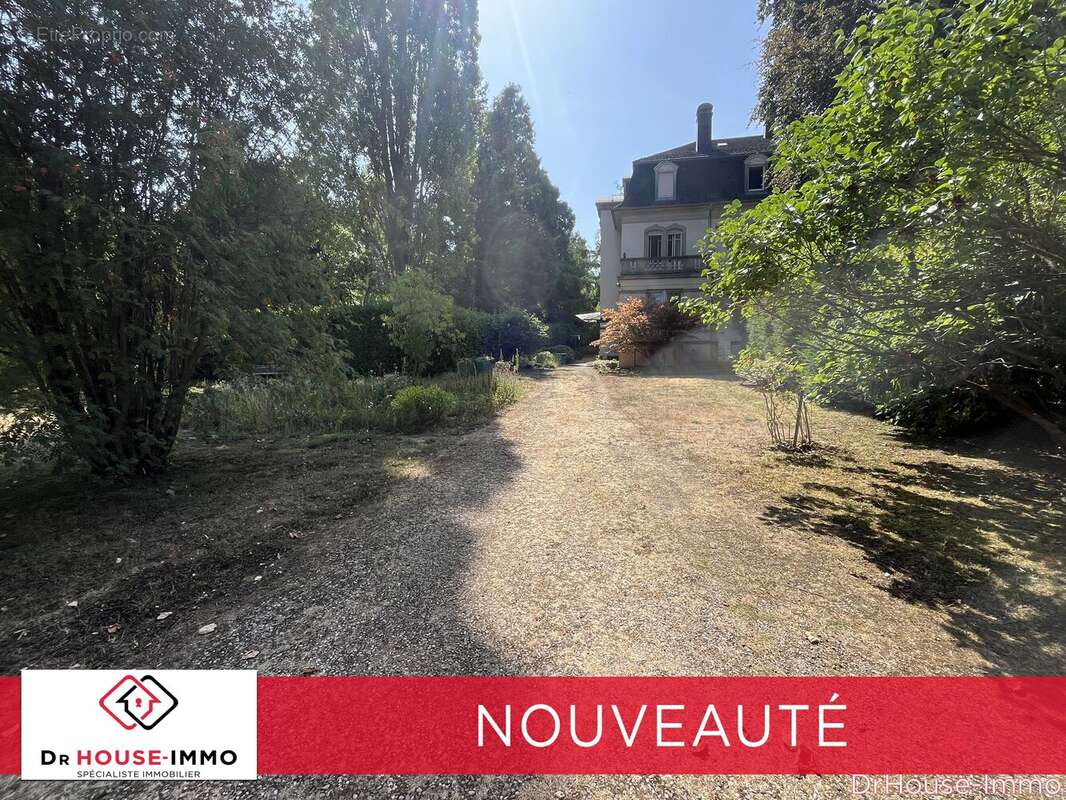 Maison 244 m² à Mulhouse  - photo 5