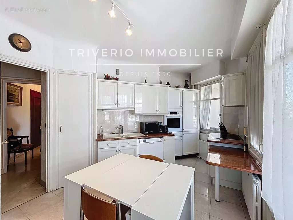 Appartement à LE CANNET