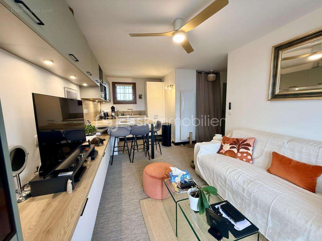 Appartement à VAUX-SUR-MER