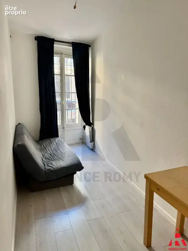 Appartement à VERSAILLES