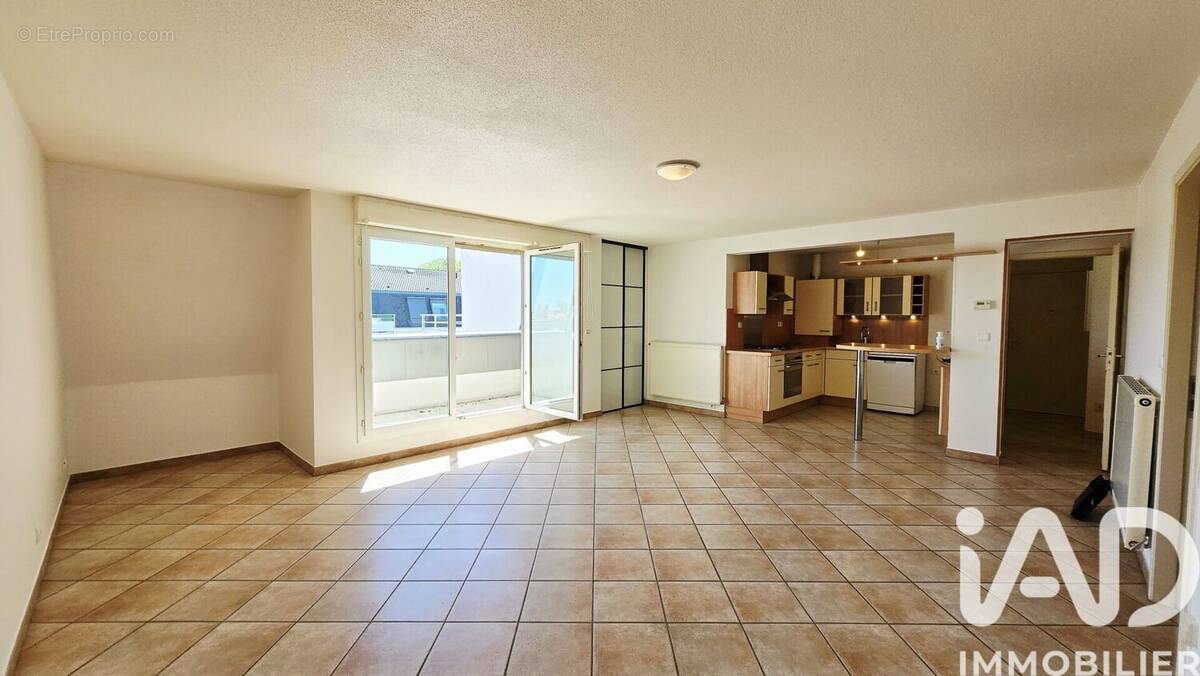 Photo 1 - Appartement à SCY-CHAZELLES