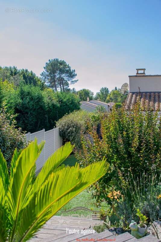 Maison à LES MATHES