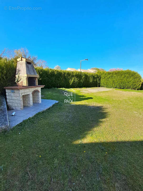 Maison sur sous sol , secteur prisé de Naintré 191.90 m2 - photo 16
