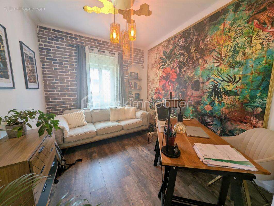 Maison à SAINT-JULIEN-DE-CONCELLES