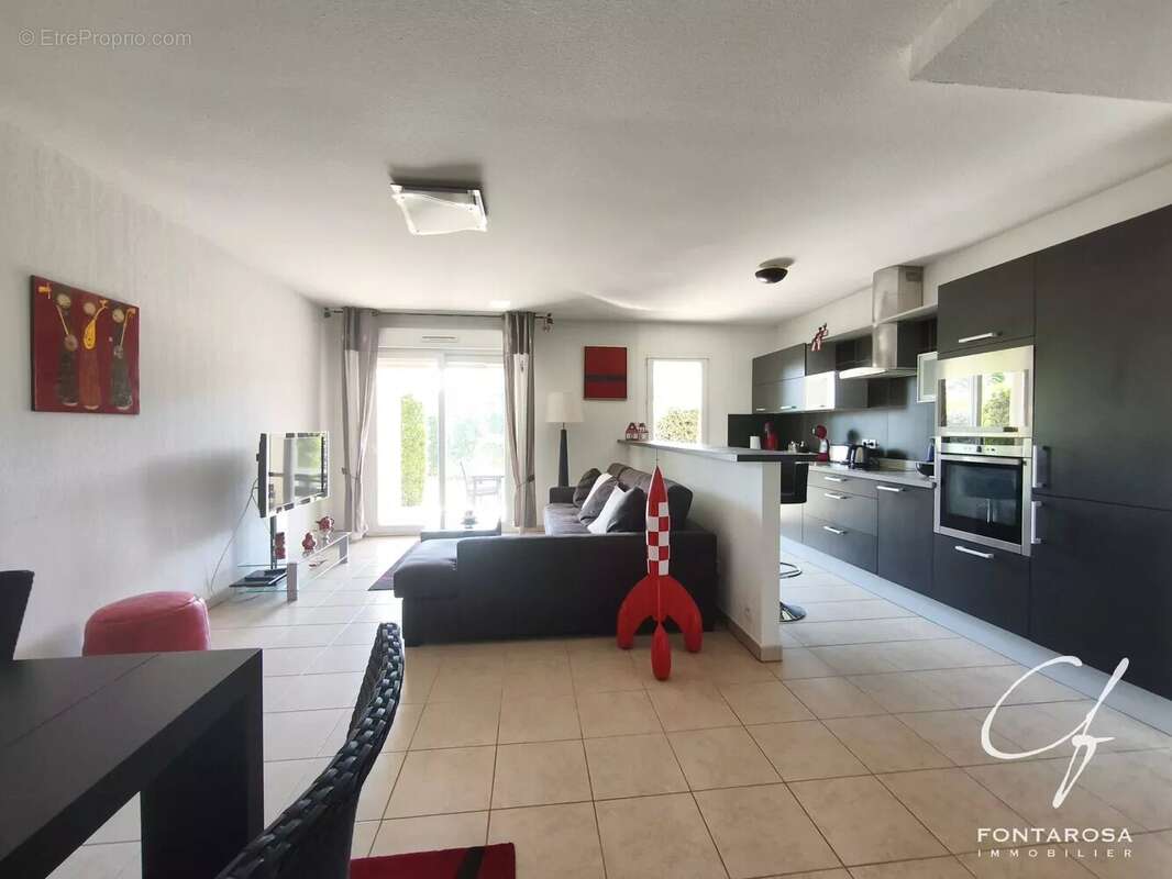 Appartement à FREJUS