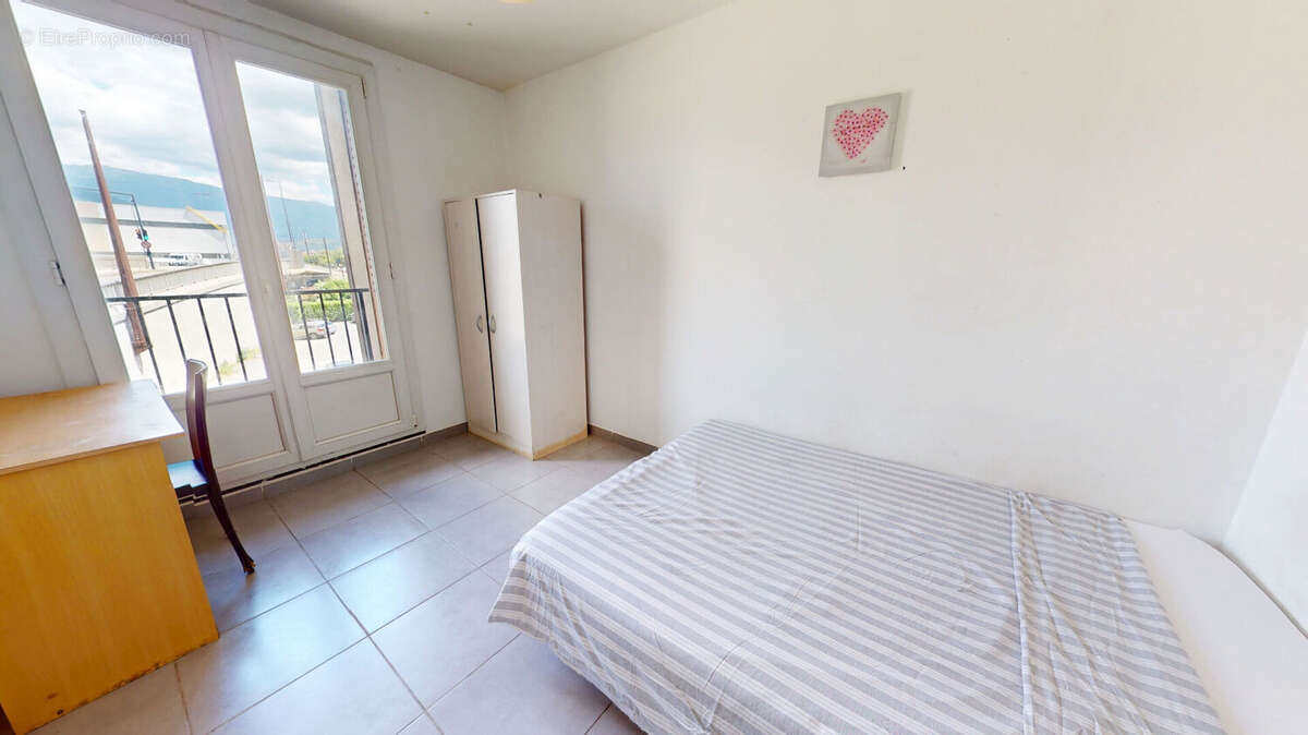 Appartement 4 pièces de 67 m2 - Grenoble - photo 7