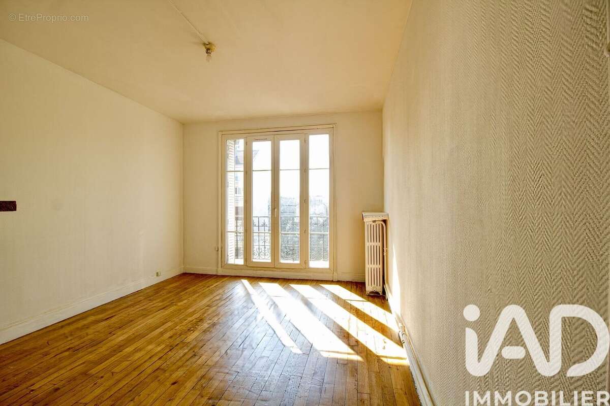 Photo 2 - Appartement à SAINT-DENIS