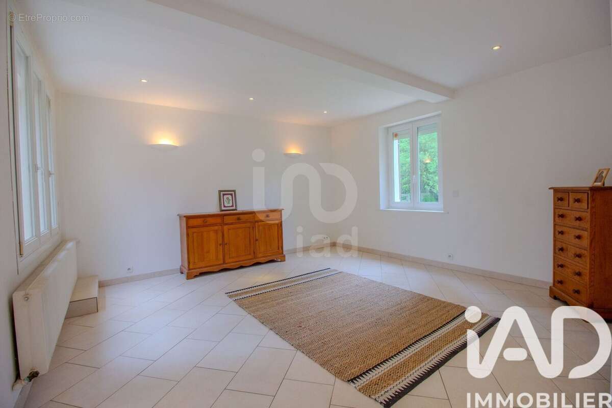 Maison 177 m² à Orvillers-Sorel  - photo 3