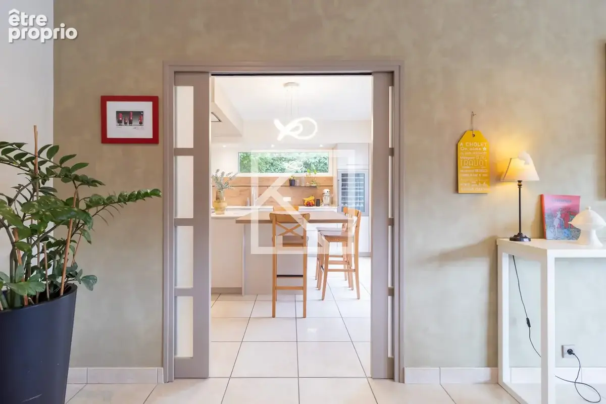 Maison 9 pièces 245 m² à vendre à Cholet (49300) - photo 7