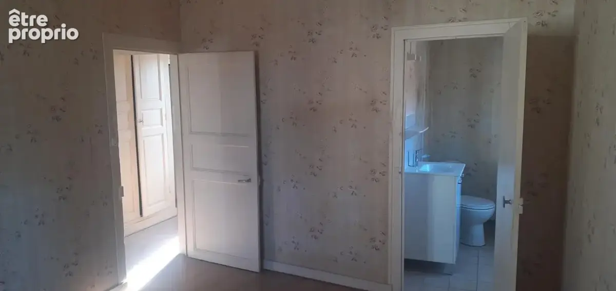 Maison Le Vieil Bauge 82 m2 - photo 2