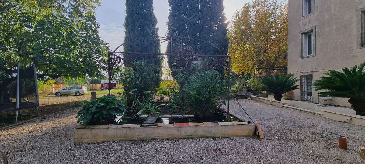 Maison à JONQUIERES