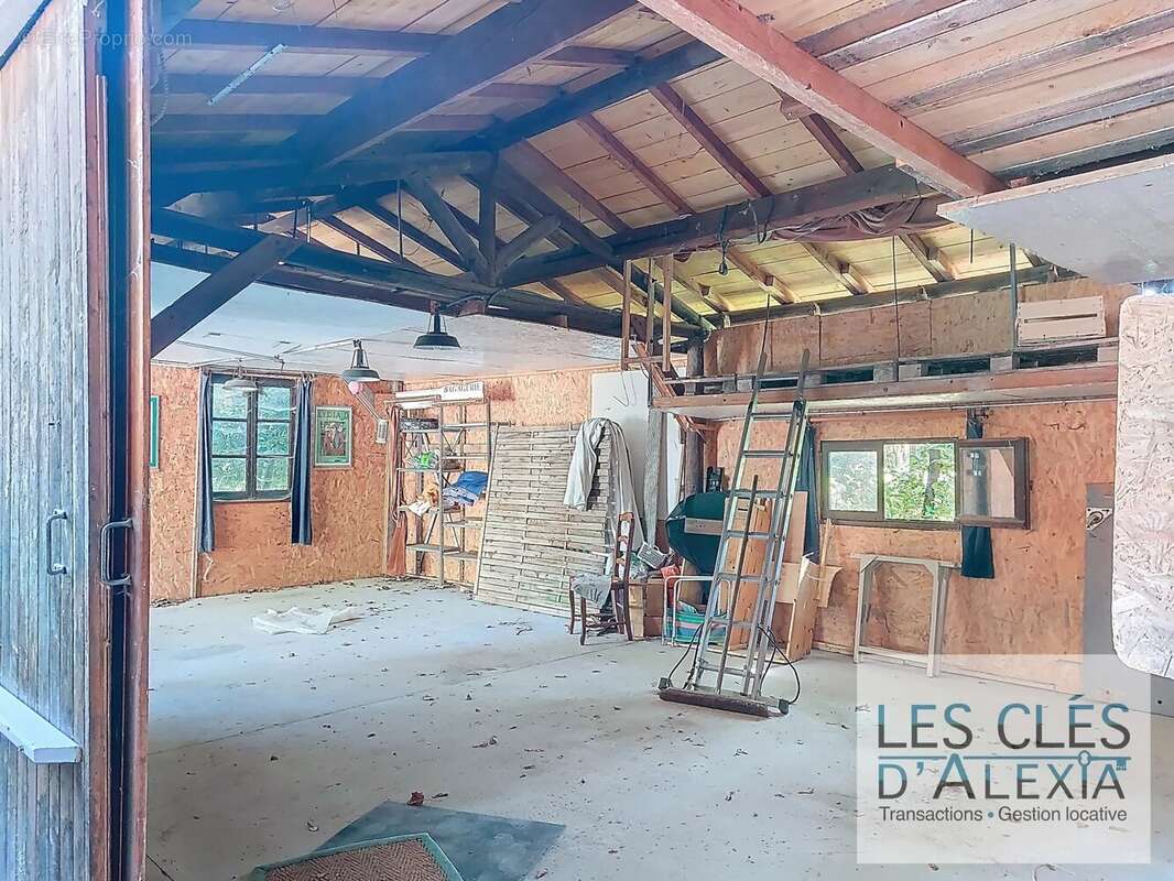 Maison à LES COTES-D'AREY