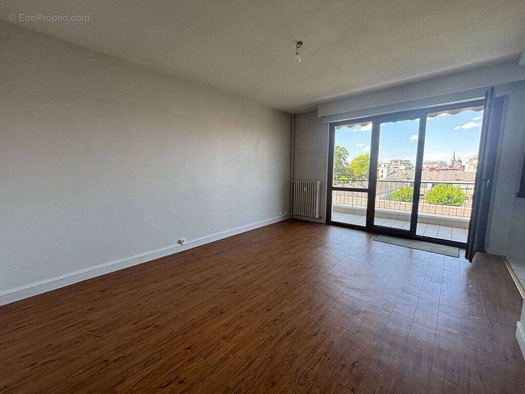Appartement à CHATEAUROUX