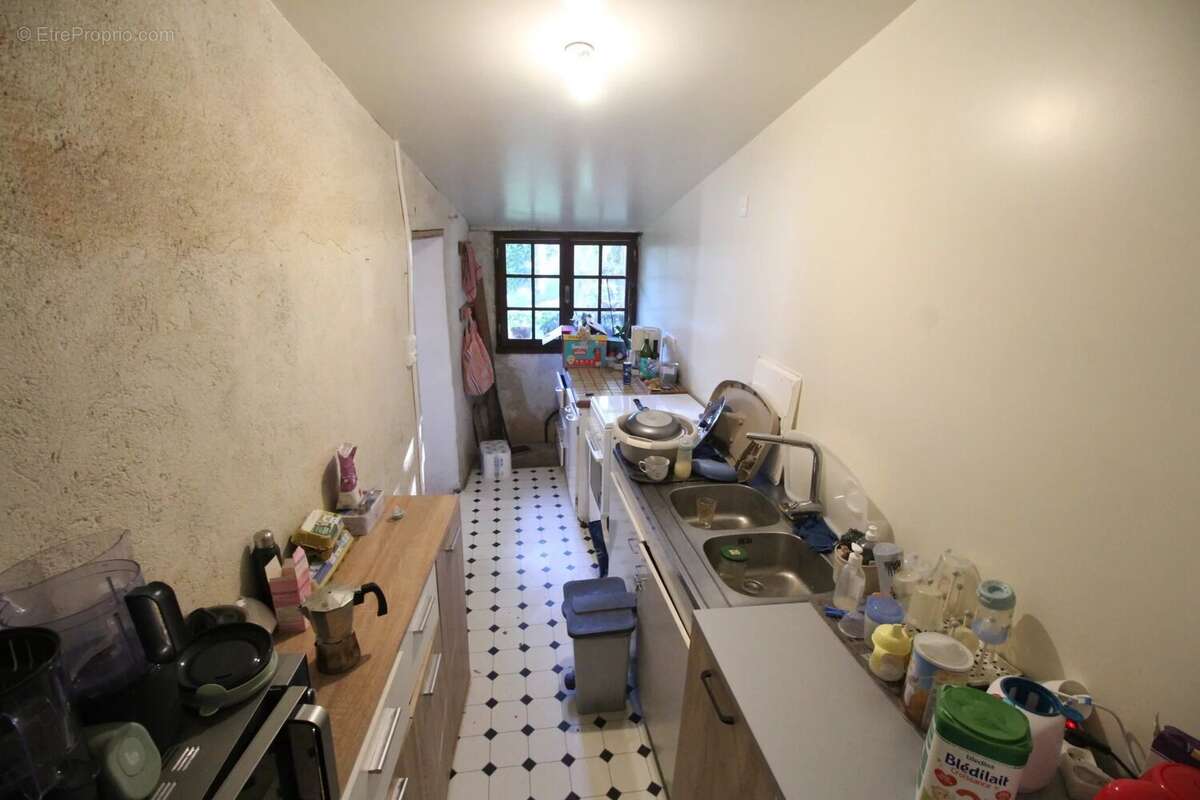 Maison à CELLEFROUIN