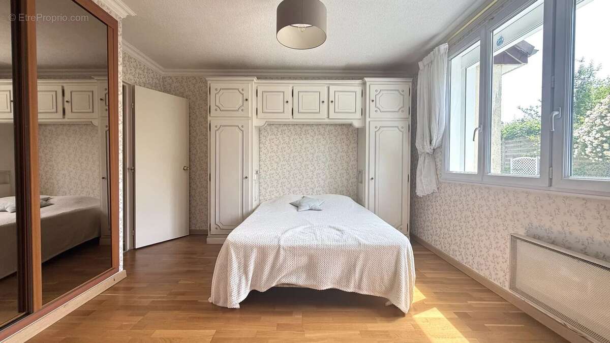 Maison à BOUFFEMONT