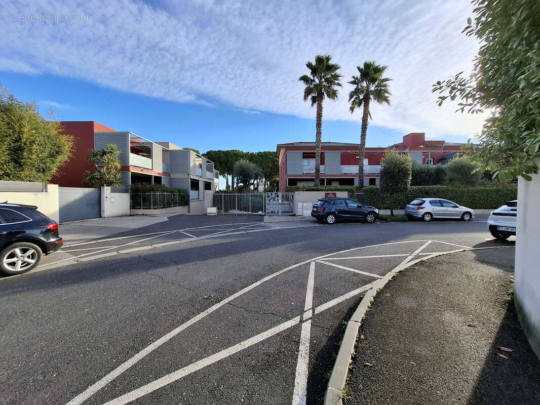 Appartement à MAUGUIO