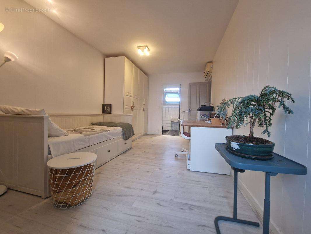 Maison à VAIRES-SUR-MARNE