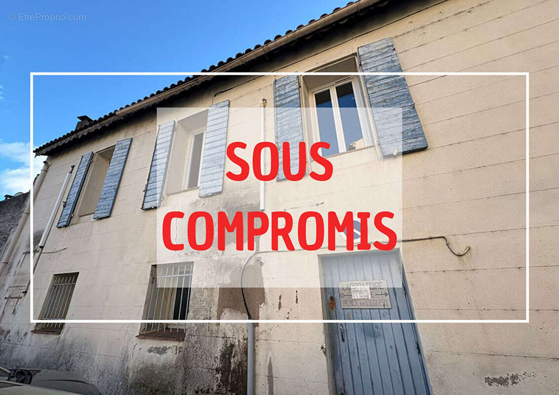 Commerce à ROQUEVAIRE