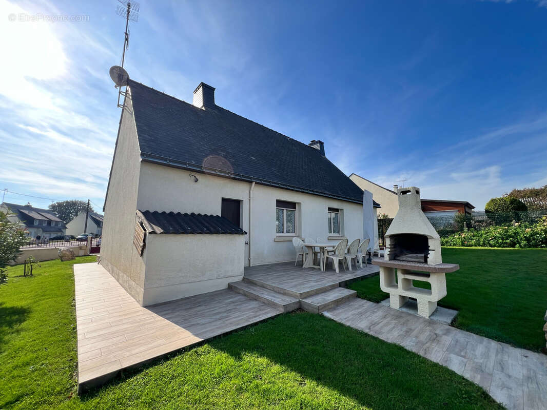 Maison à LUSANGER