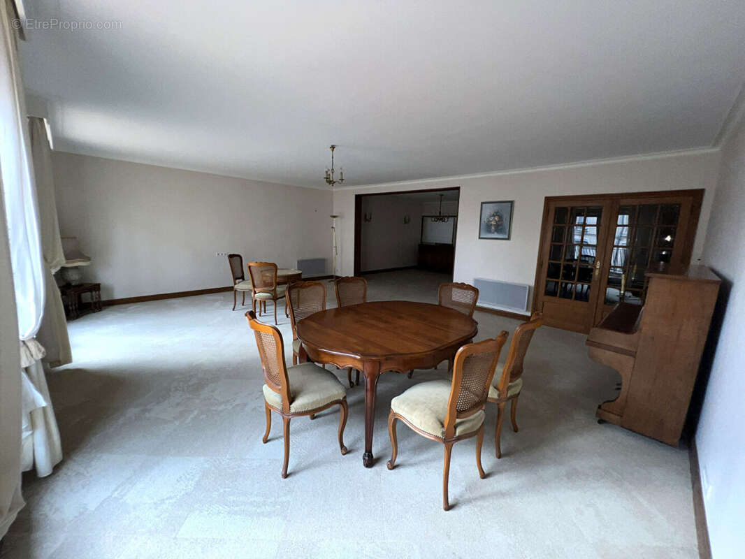 Superbe Appartement de 158 m² au Coeur de Paray le Monial - photo 3