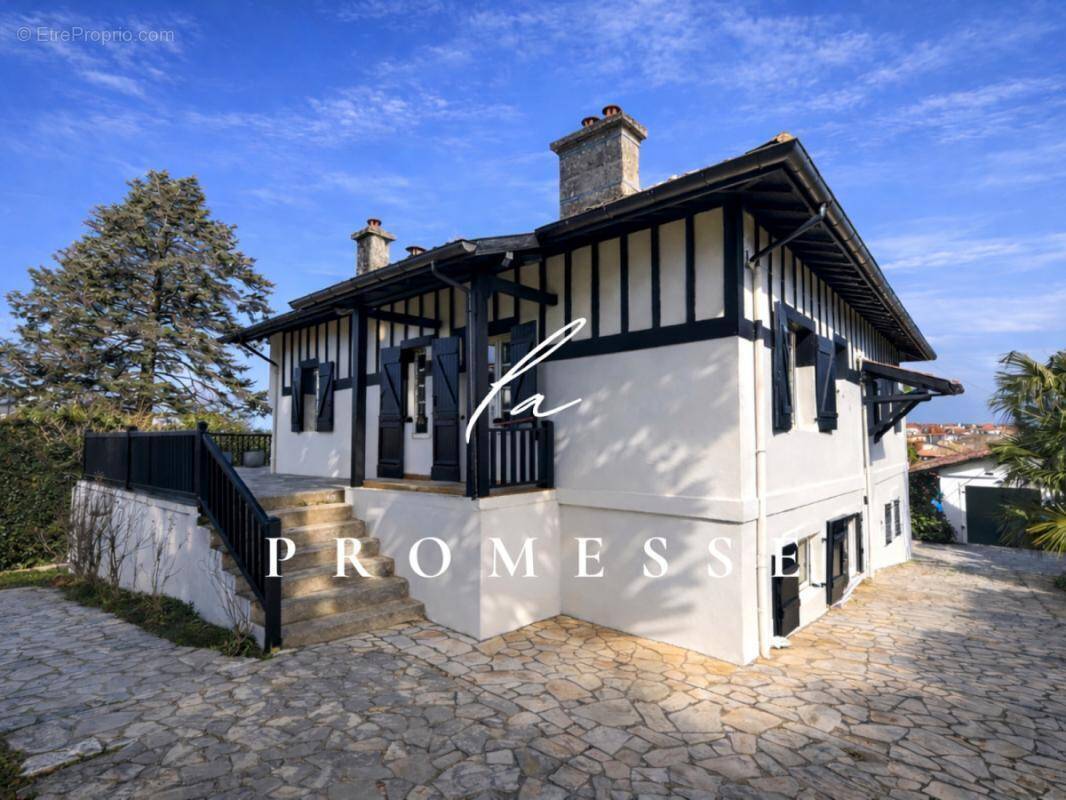 Maison à GUETHARY