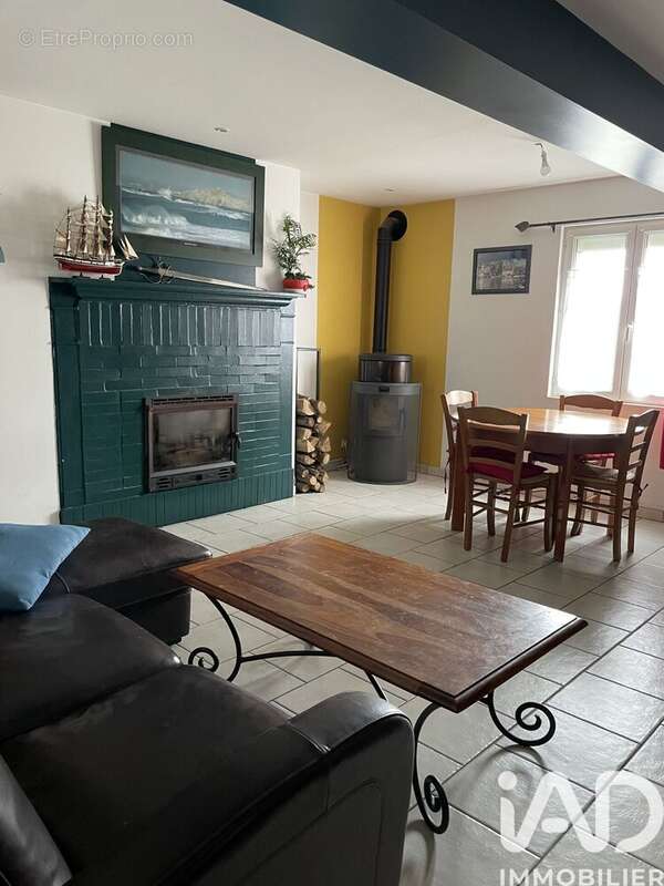 Photo 2 - Maison à MONTDIDIER