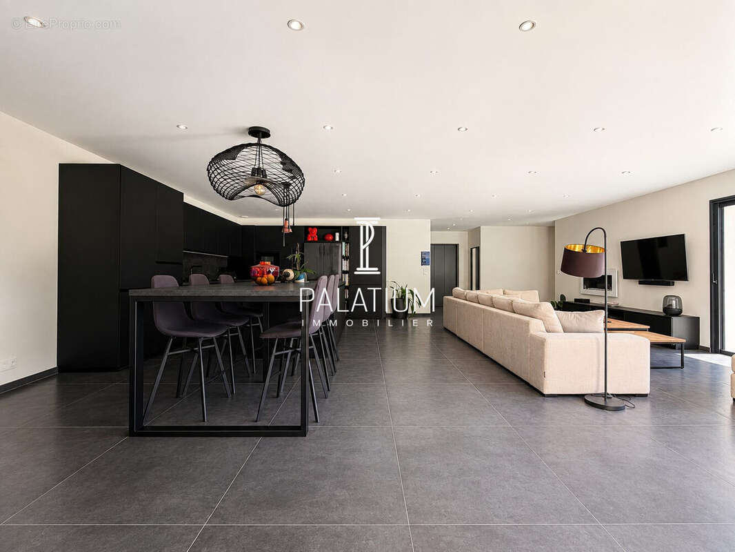 Maison 193 m² à Gap  - photo 7