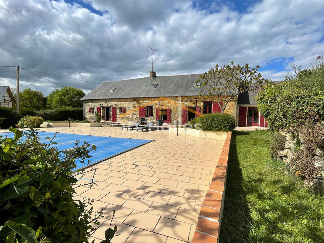 Maison à POUANCE