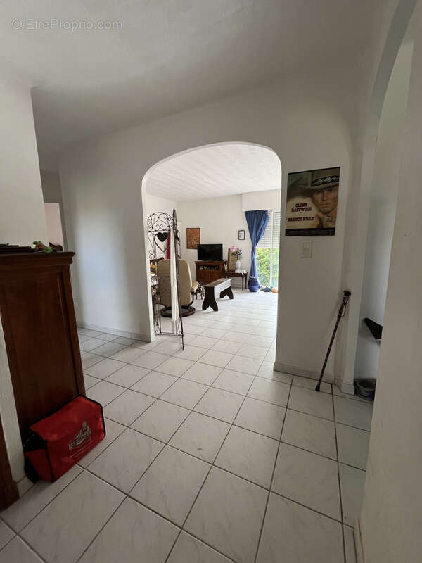 Maison à CREISSAN