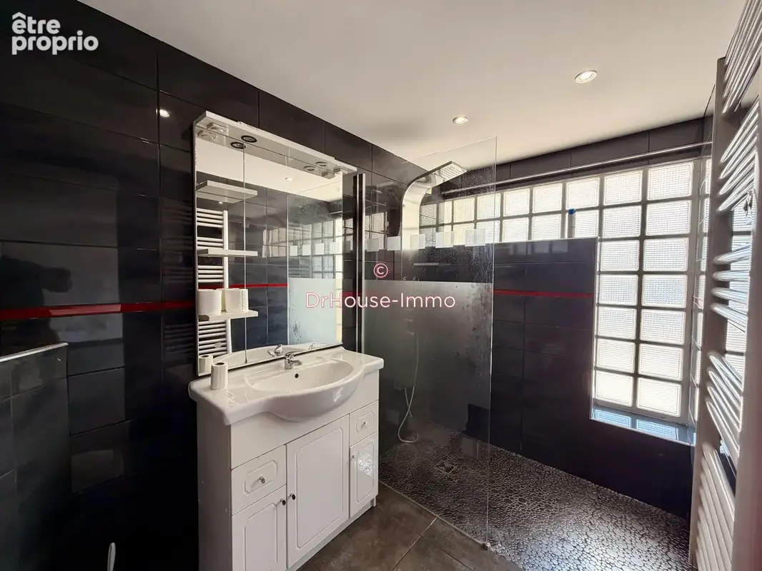 Maison 7 pièces 138 m² à vendre à Terrasson-Lavilledieu (24120) - photo 9