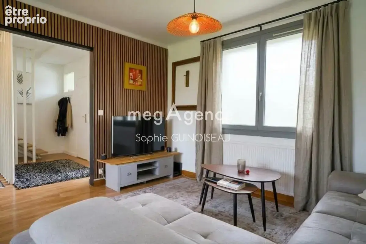 Cholet – maison familiale avec piscine, jardin et garage - photo 3