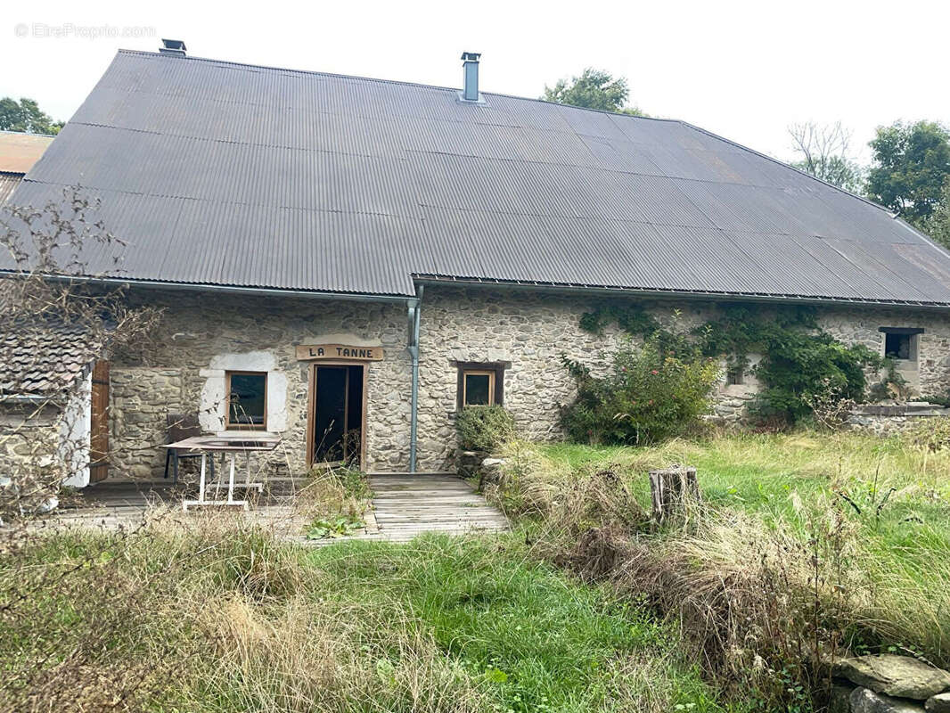 Maison à MENTHONNEX-EN-BORNES
