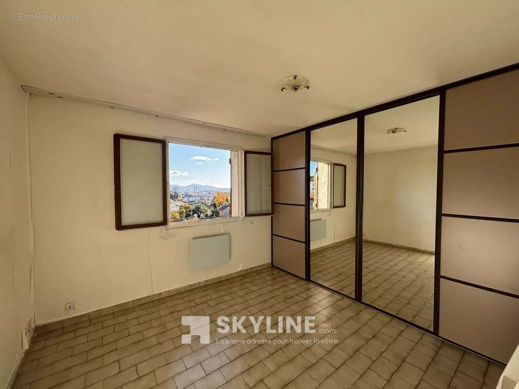 Maison à MARSEILLE-14E