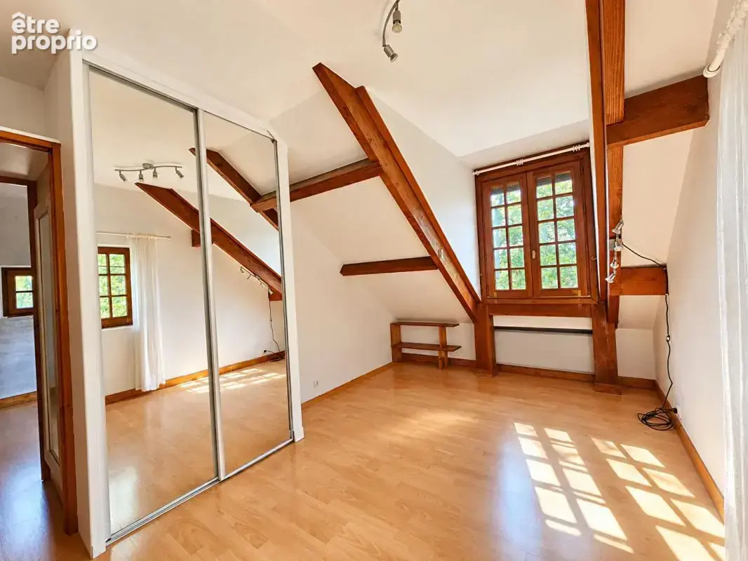 Maison de charme dans quartier priviligié LA CHASSE - photo 13