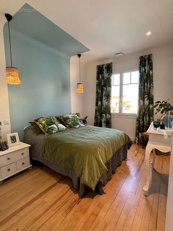 Maison à SAINT-GEORGES-DE-DIDONNE