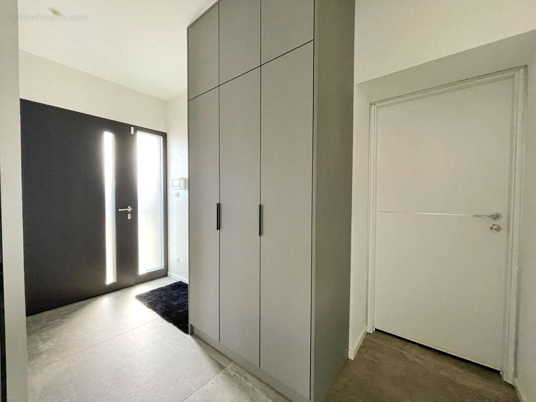 Maison à MIONS