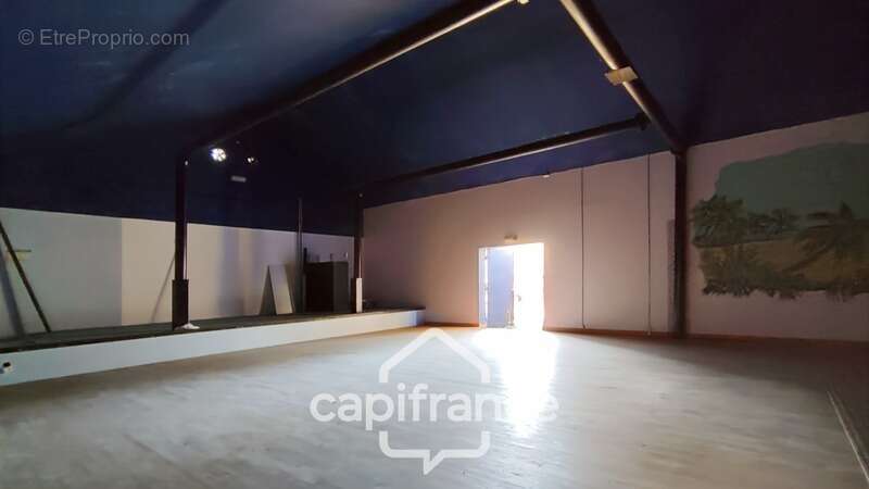Maison type longère à Rénover  20 pièces  (47) - photo 25