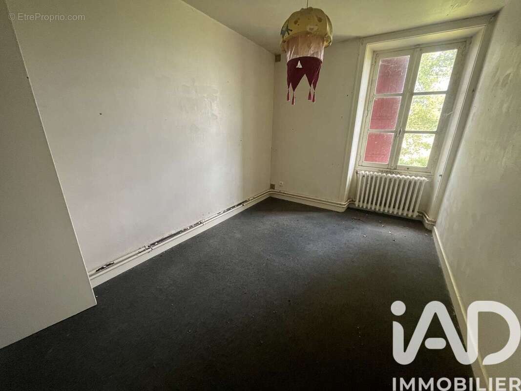 Photo 9 - Maison à VASLES