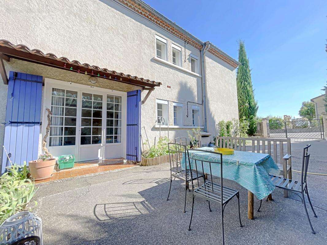 Maison à GREOUX-LES-BAINS