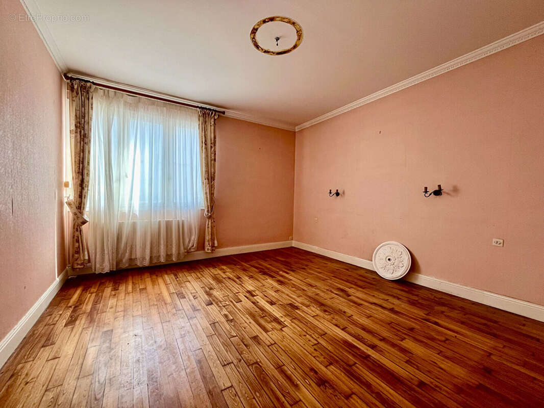 Appartement 80m² à saint-malo - photo 3