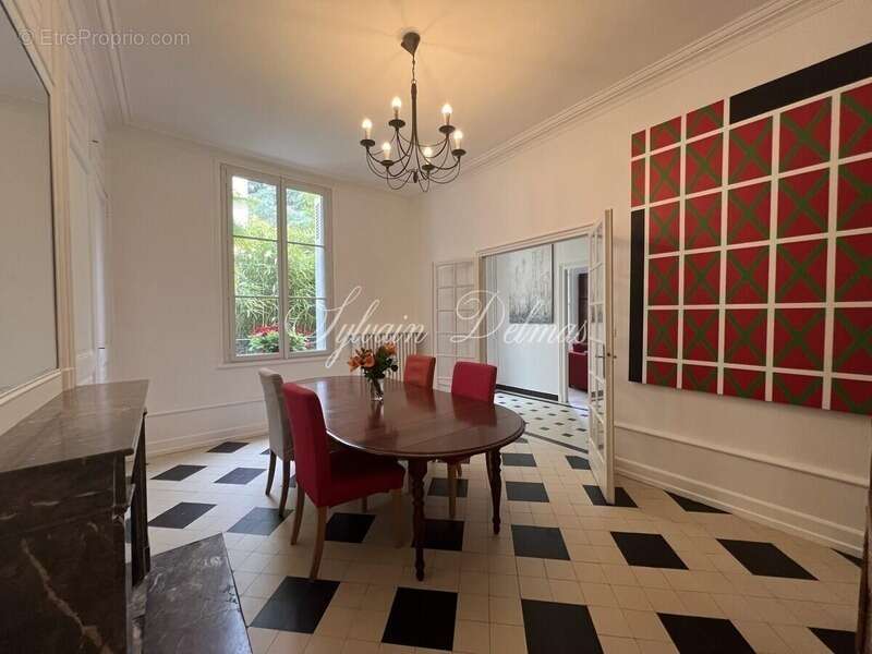 Maison à vendre 8 pièces SAINT CYR SUR LOIRE (37) - photo 10