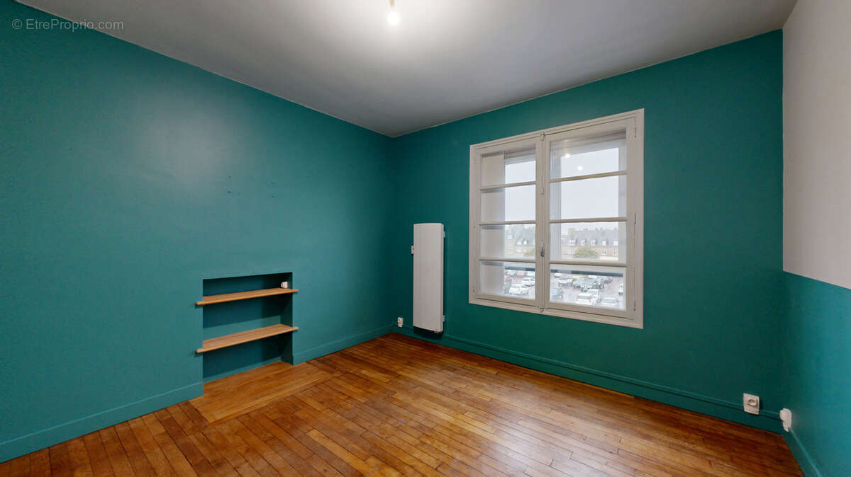 Maison à SAINT-HILAIRE-DU-HARCOUET