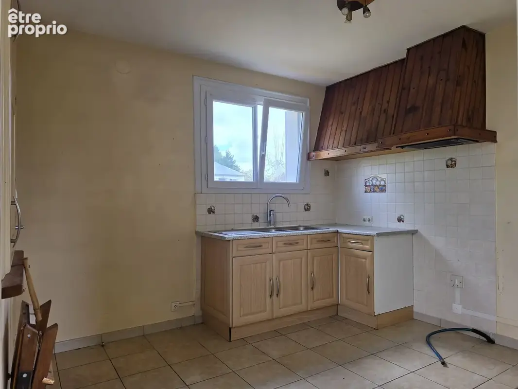Maison avec potentiel   Saint-Martin-le-Beau - photo 3