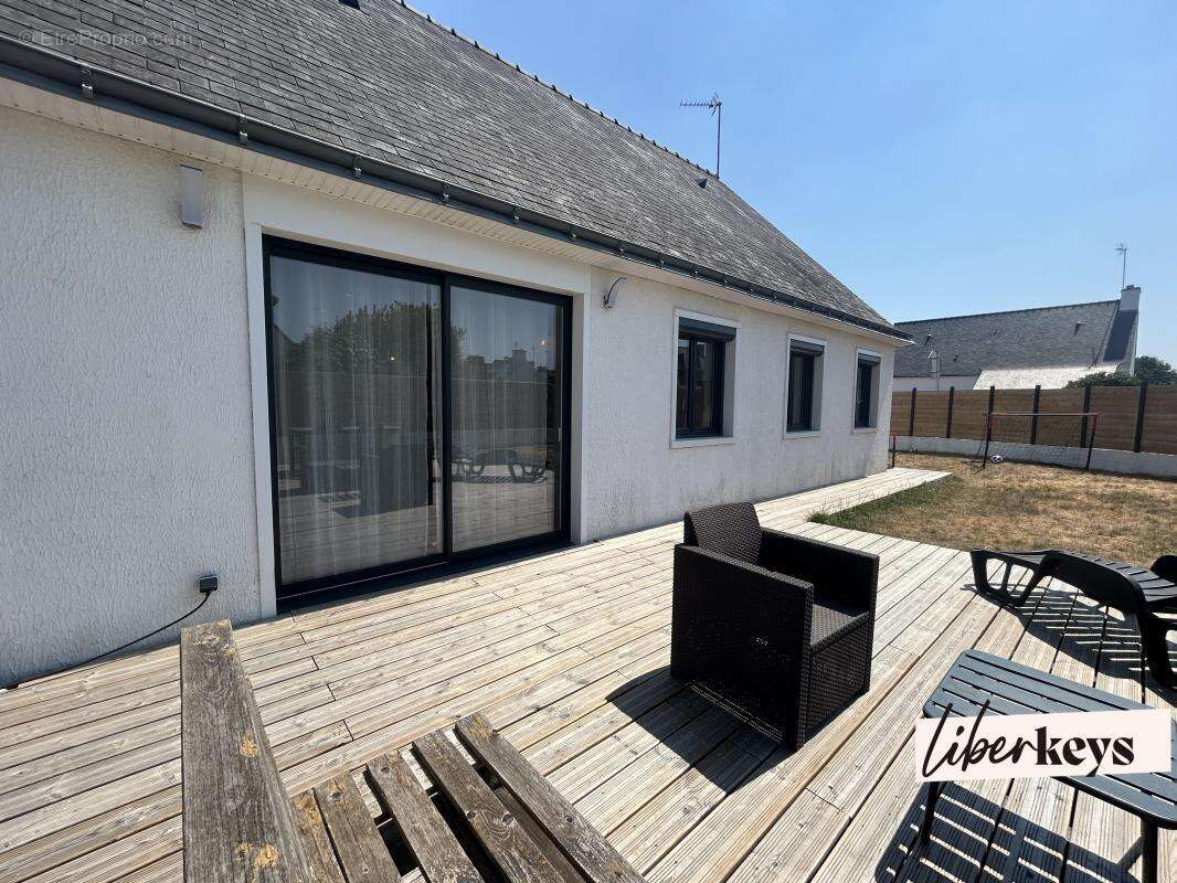 Ploemeur - proche bourg- maison t5 de plain-pied - photo 8