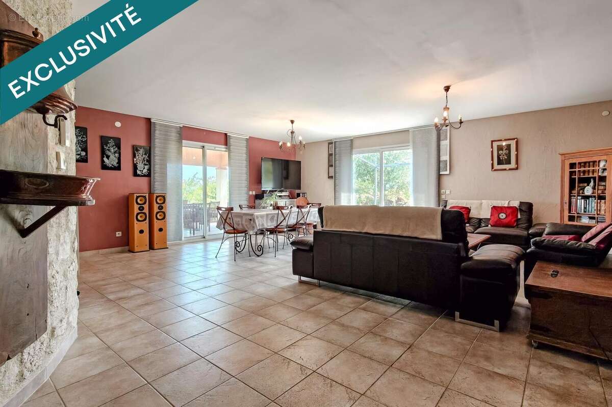 Maison 145 m² à Saint-Salvy  - photo 5